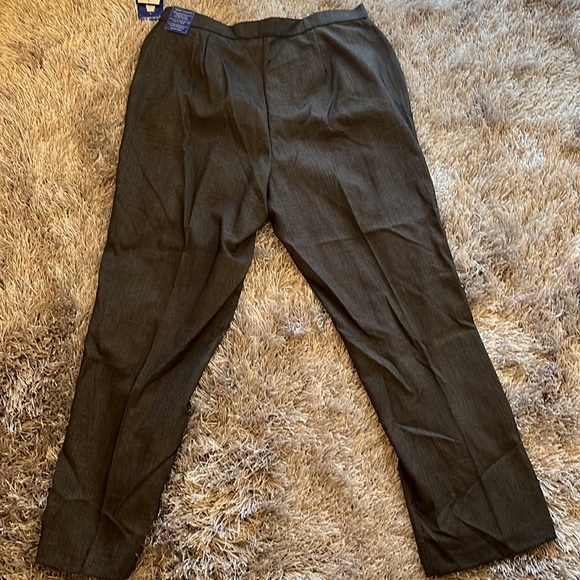 NWT “Investments” 2 Business pant. Black with tiny white dots Slim panel #10142 - Picture 3 of 4